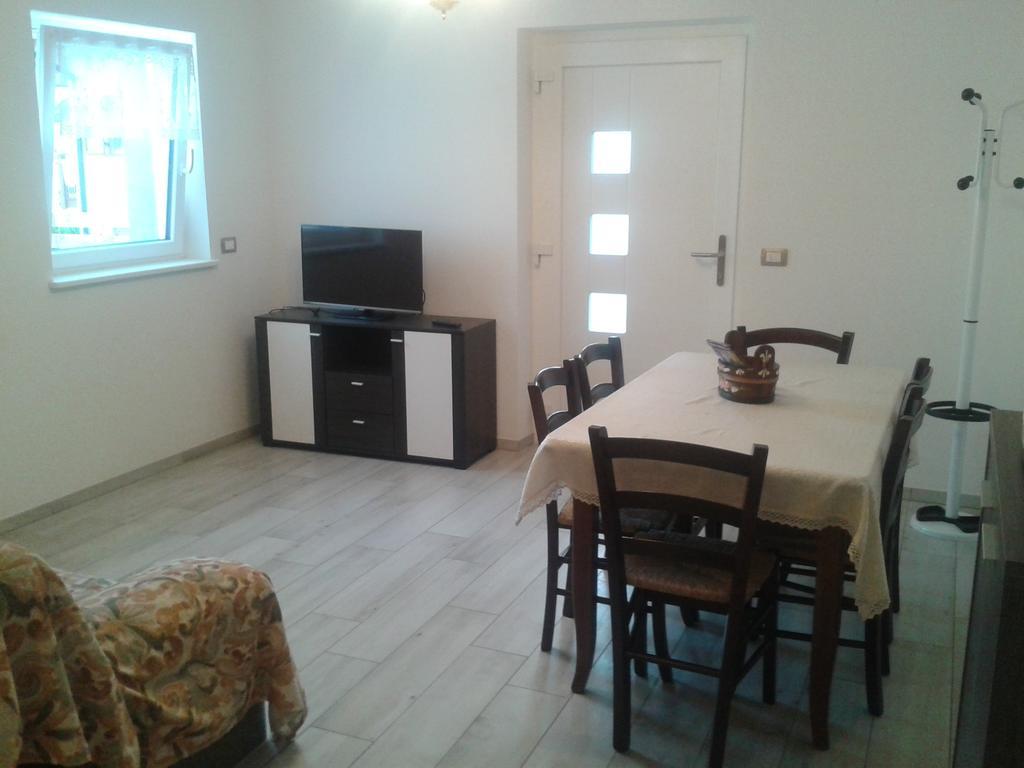 Villa In Val Di Fiemme Cavalese Phòng bức ảnh